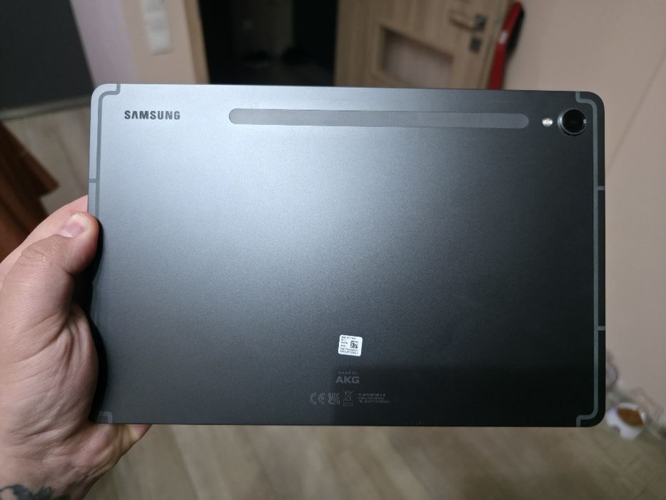 Продавам Galaxy Tab S9 5G 256GB