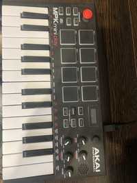 Akai MPK Mini Play Black