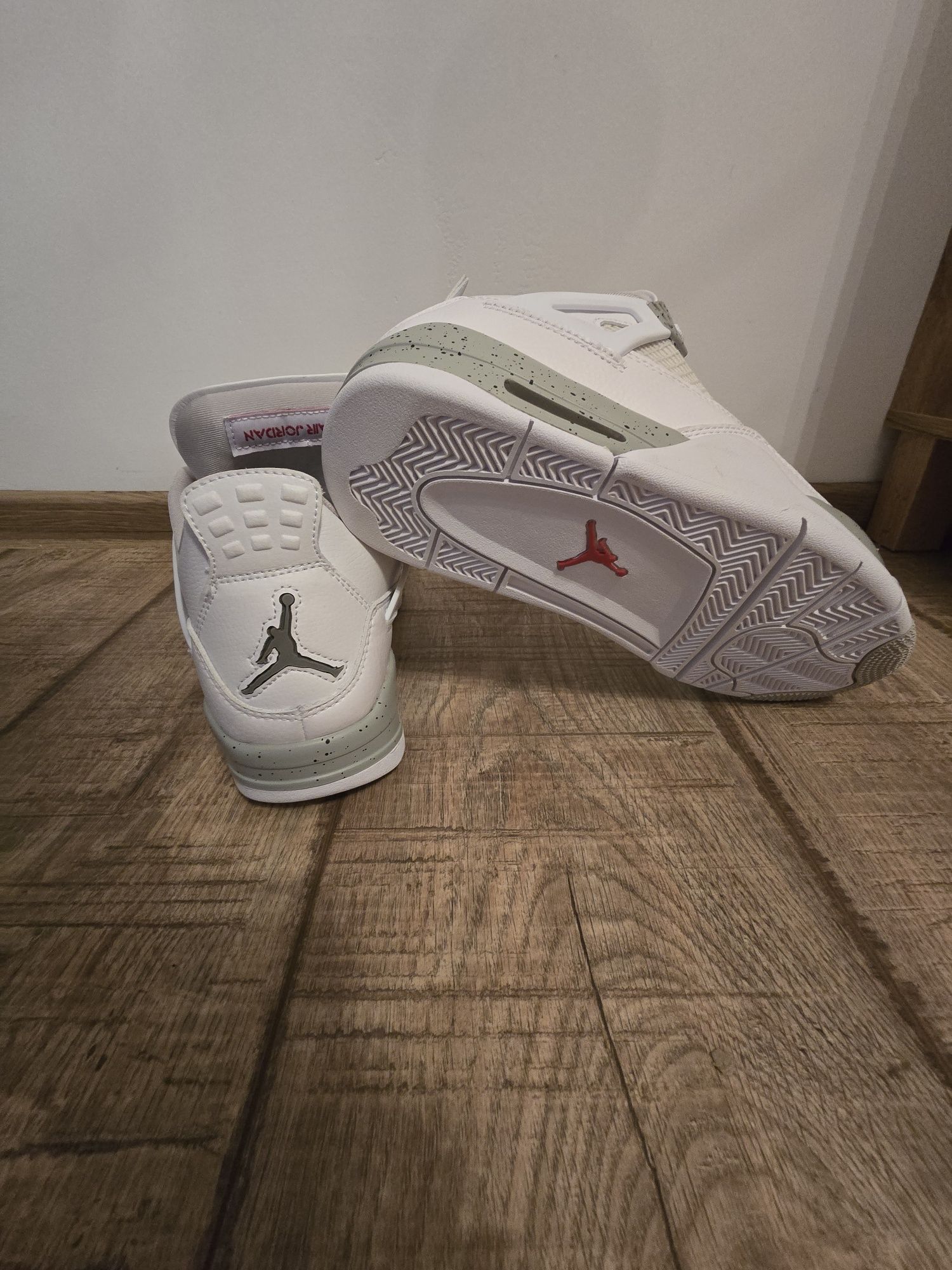 Jordan 4 retro Oreo white