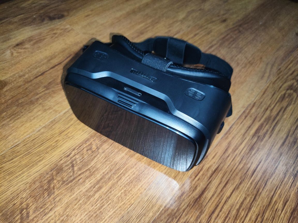 Vând ochelari VR pentru telefon