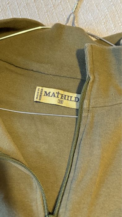 Body Mathilde asimetric