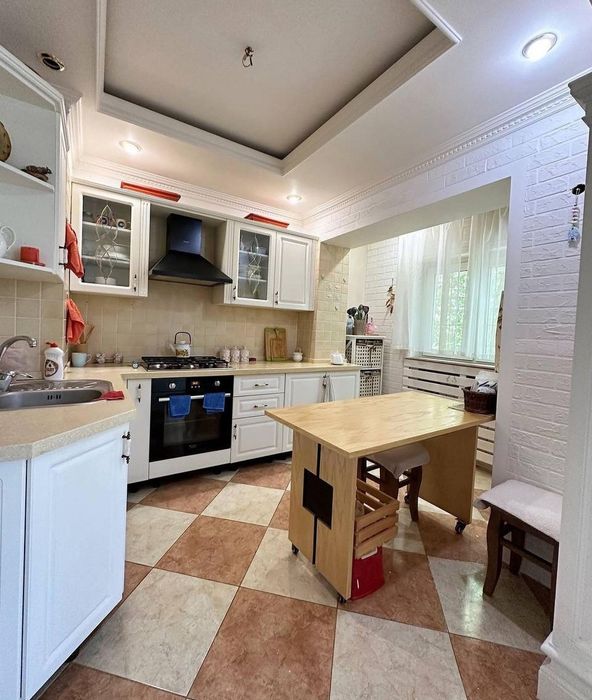 Сдается 2х комнатная квартира в центре самарканда