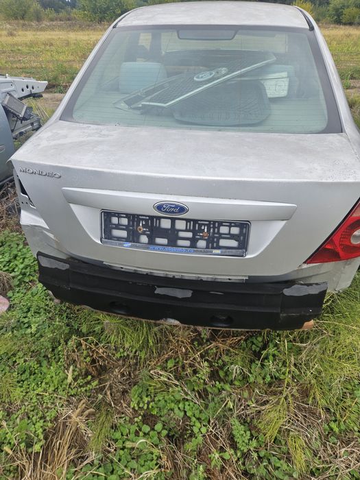 Capota portbagaj ford mondeo mk3 berlina