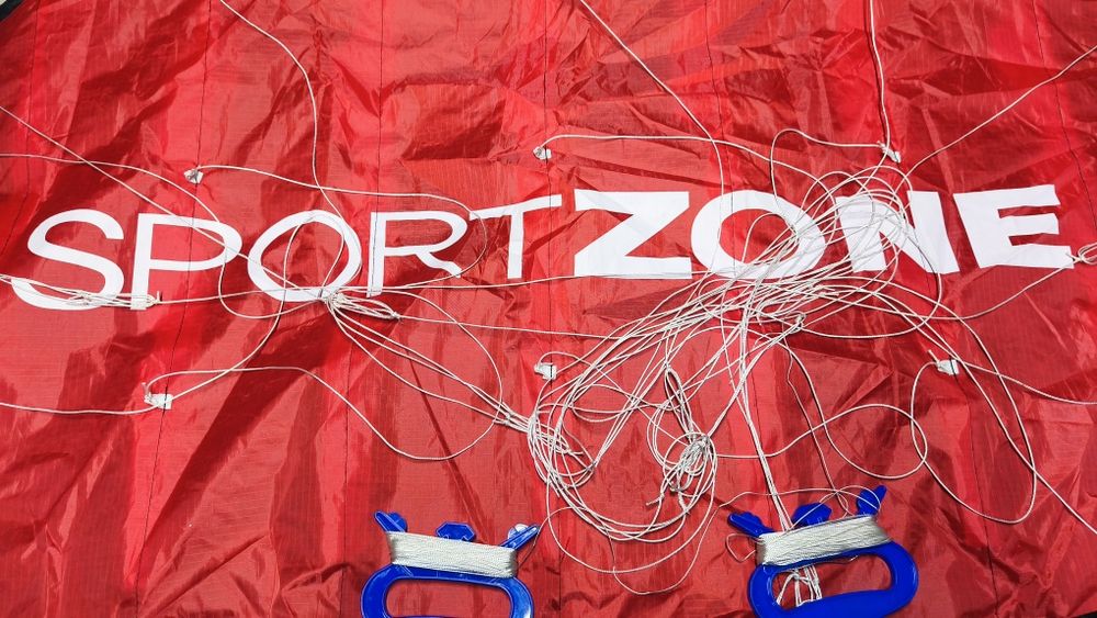 Хвърчило  кайт с две въжета