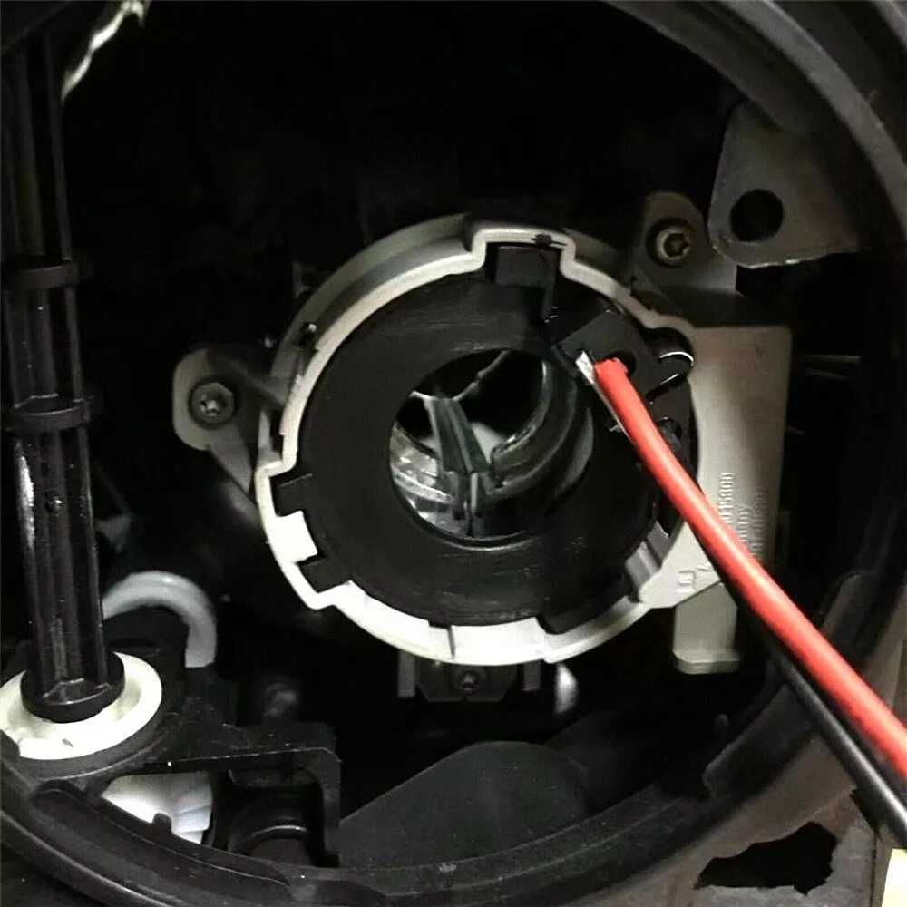Гаранция! Висококачествени адаптери за LED крушки VW Golf Jetta Caddy