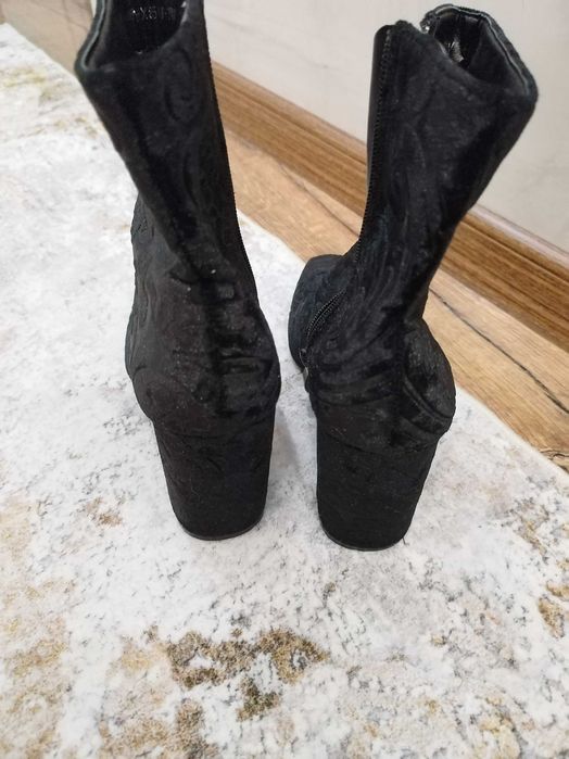 Красиви елегантни боти Aquarium