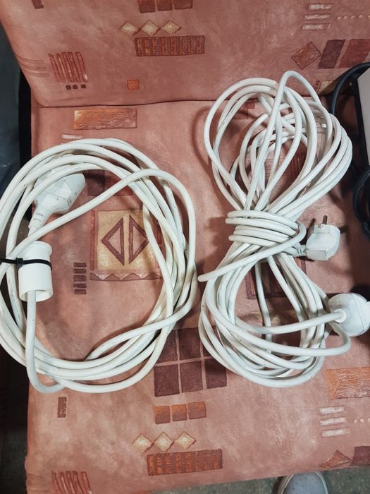 Разклонители и удължители