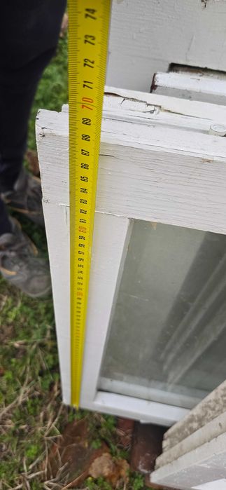 Дървени здрави двойни прозорци