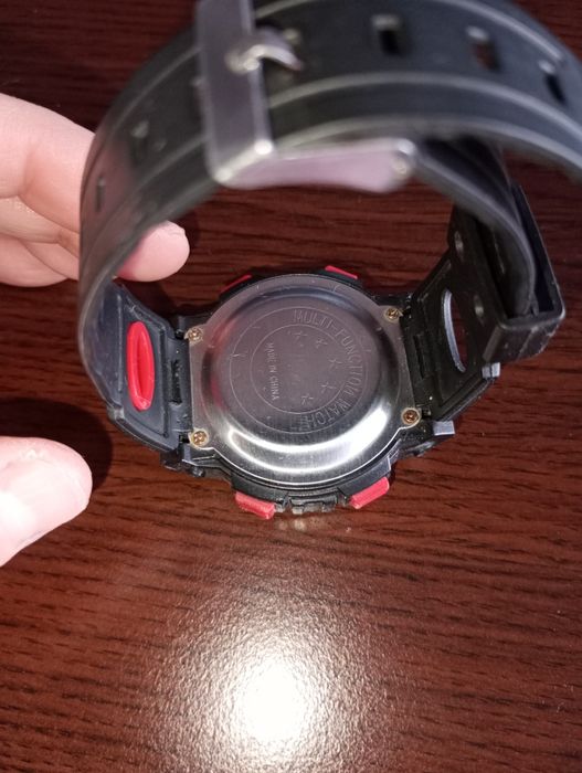 Часовник спортен