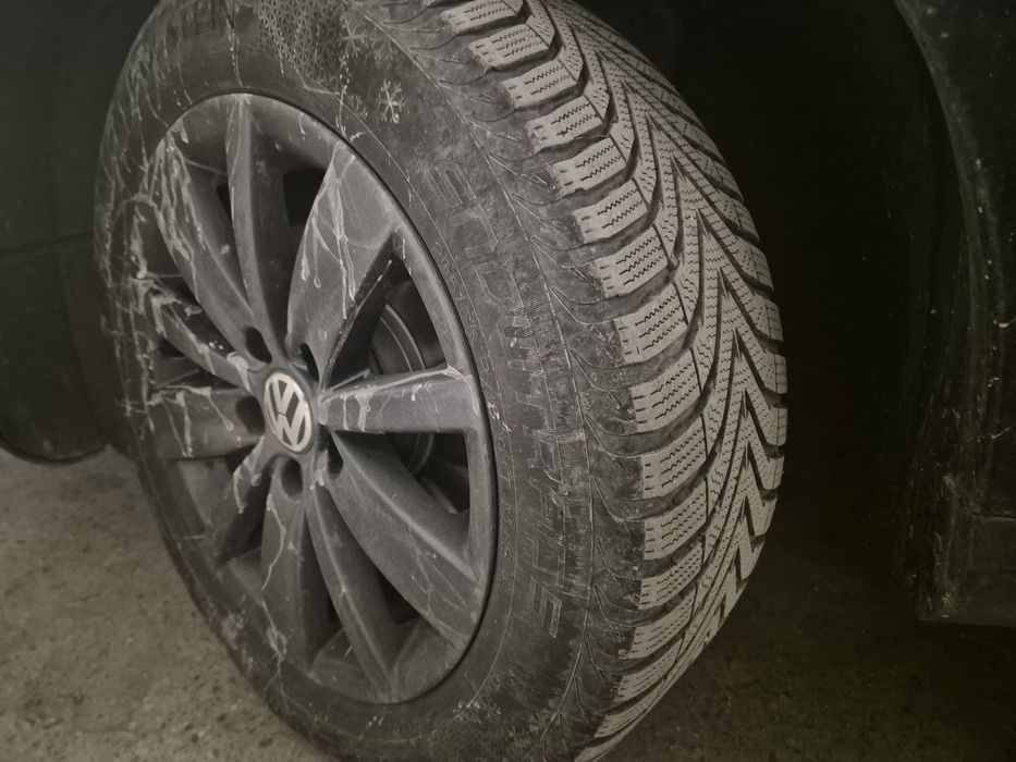 4 броя зимни гуми Vredestein Snowtrac 5 205/55/16