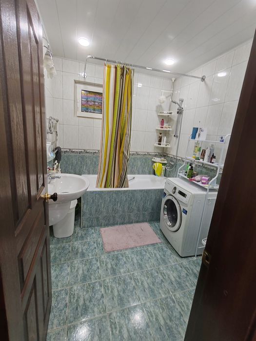 77 серия 5 комнатная 4 этаж 105кв. Ориентир Шастри кафе Бек