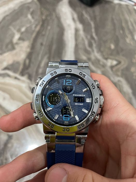 продаю часы новые циферблат