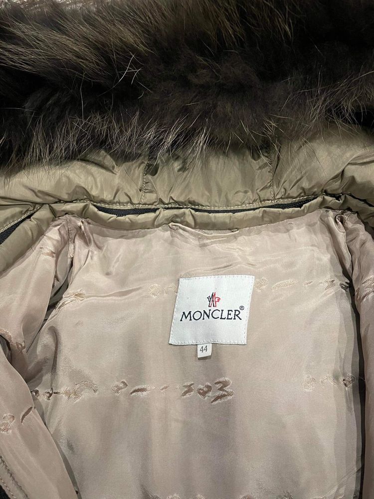 Moncler  естествен пух