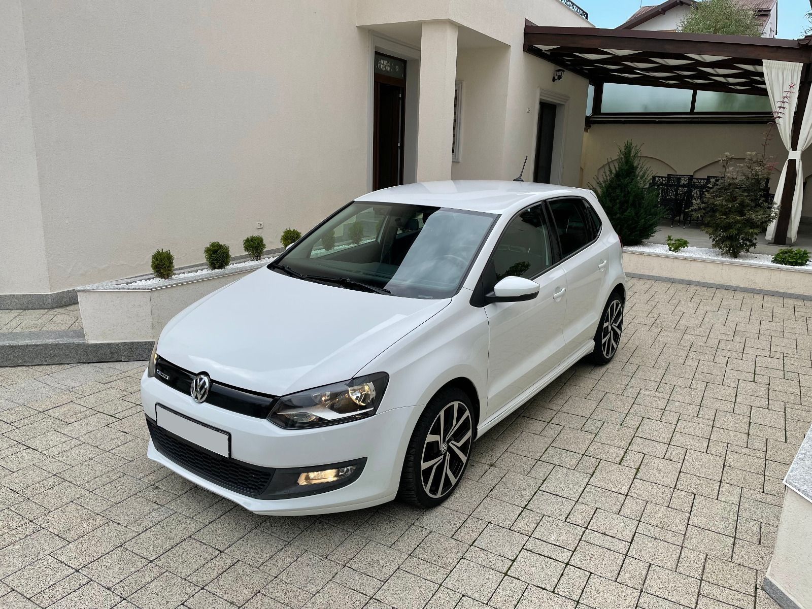 Volkswagen Polo 1.4 TDI Impecabil 2015

Mașina arata impecabil