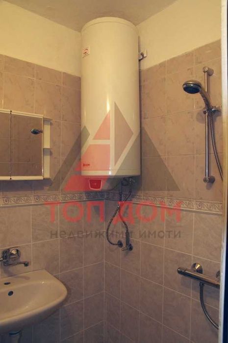 Дава се под наем Тристаен апартамент в Варна, Цветен квартал - 65 кв.м за 306 € - Снимка #6