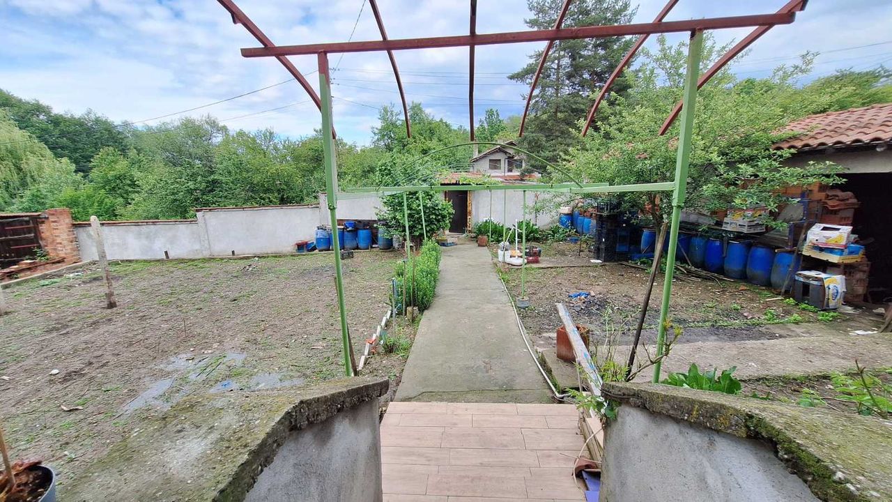 Продава се Къща в с. Нови хан, Област София-област - 85 кв.м за 1294 €/кв.м - Снимка #12