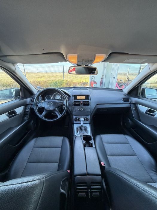 Mercedes-Benz 220 cdi