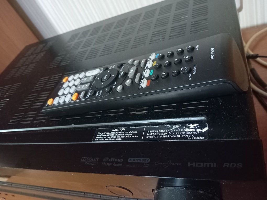 Ресийвър Onkyo USB HDMI с дистанционно