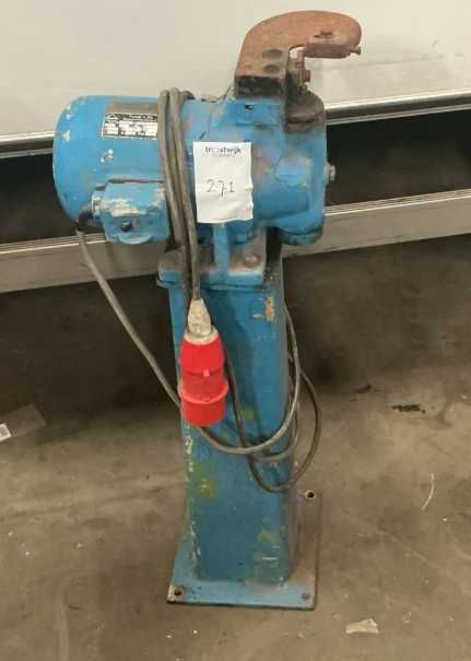 Abcant solid pentru tabla  2,5 m cu 546 kg