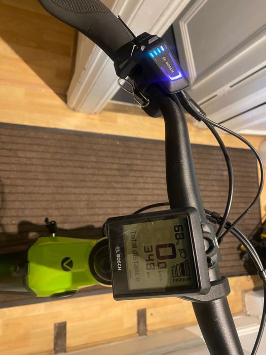 Bicicleta electrica velo de ville bosch Cx (noua)