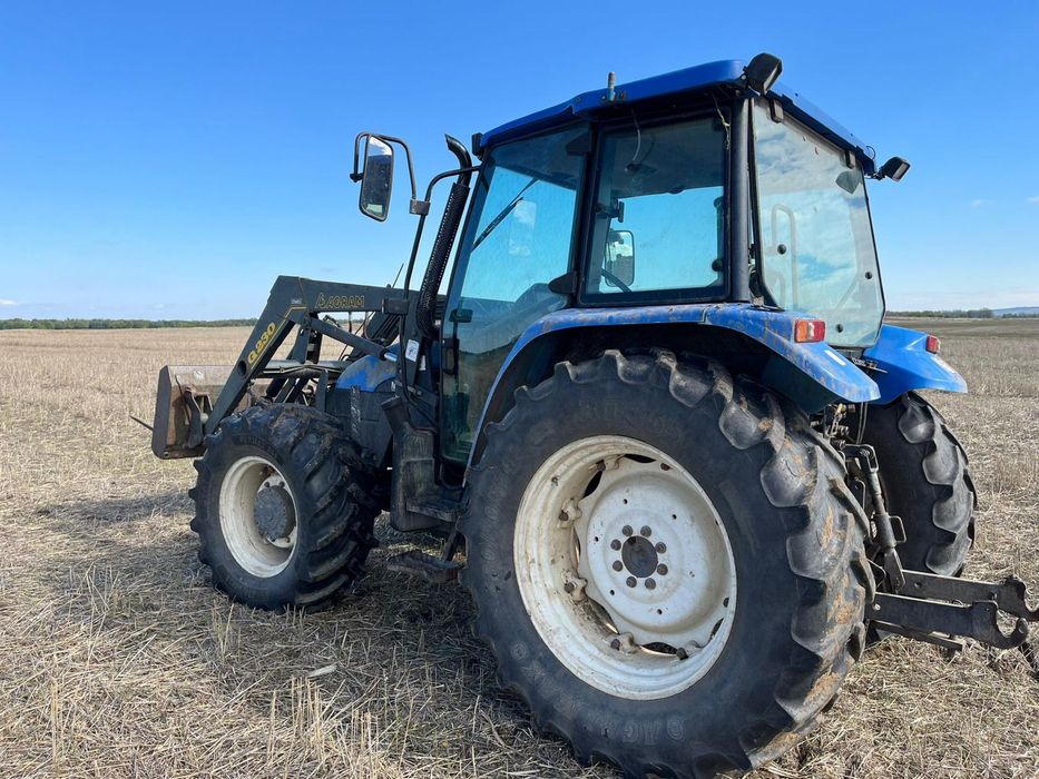 Vând Tractor New Holand TL 100