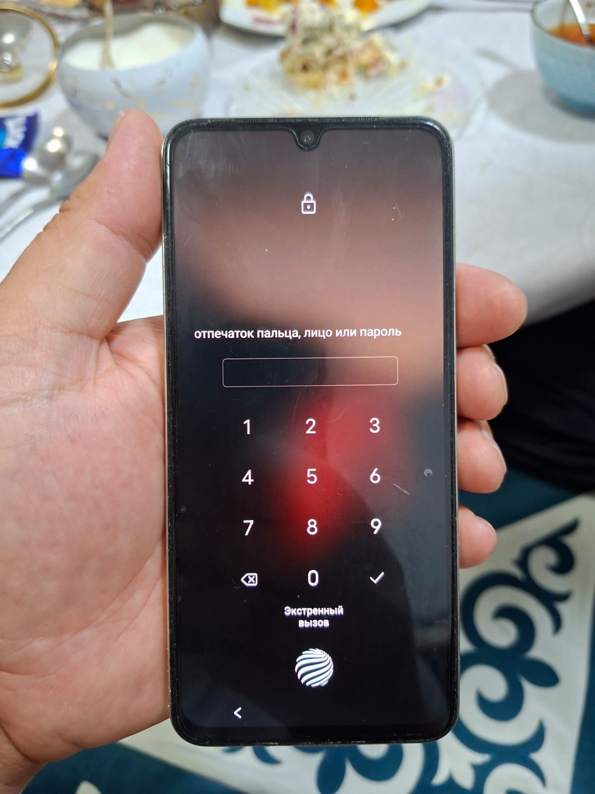 ViVO V25e прадам
