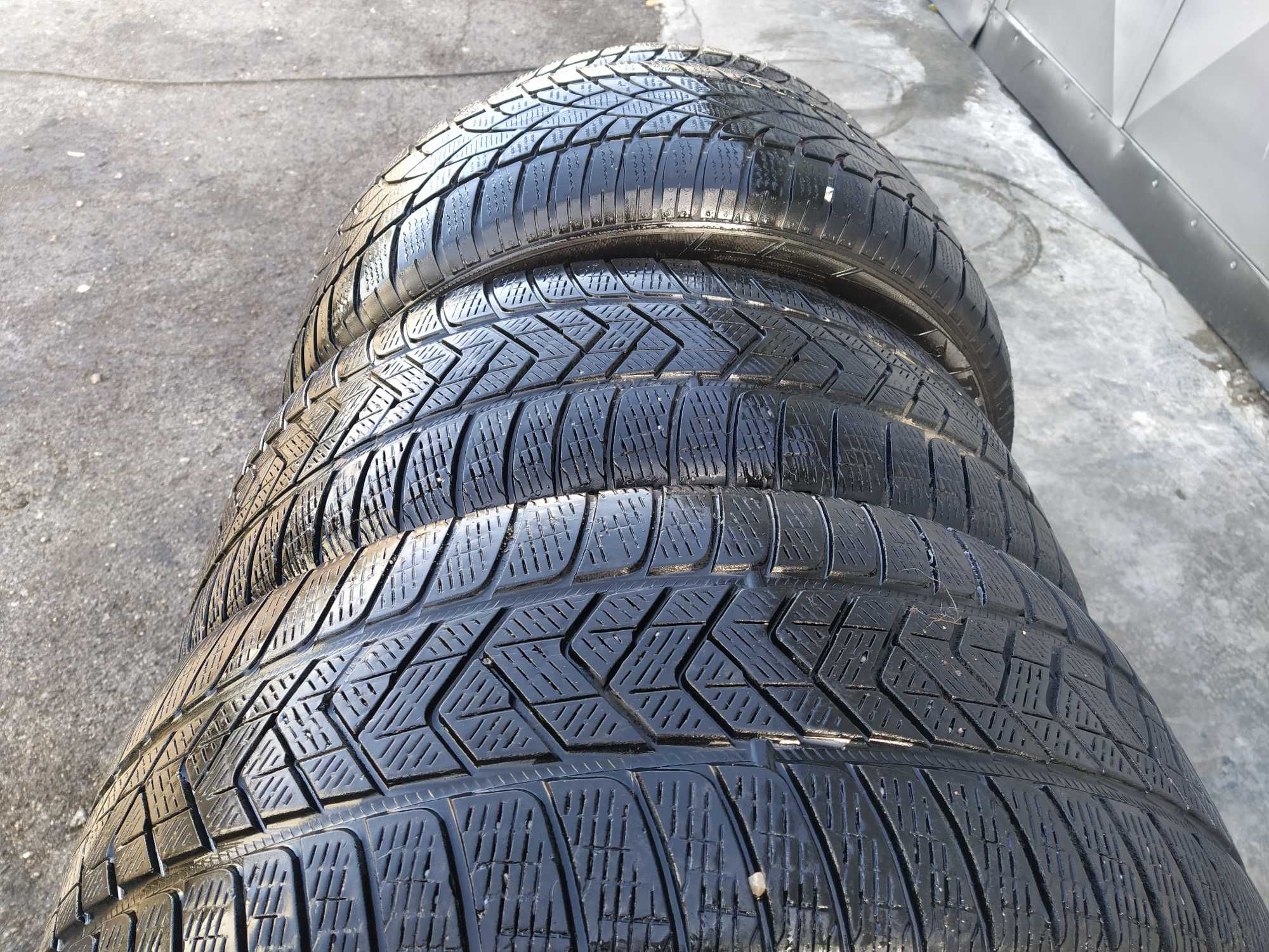 Гуми 255/45/20 цлола.  pirelli 2 x и hankook  2 x