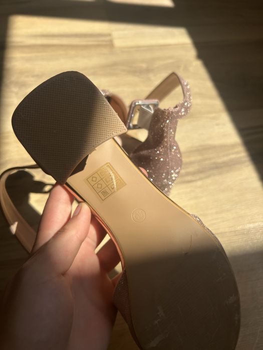 Елегантни Дамски Сандали Блясък Розово Златисто