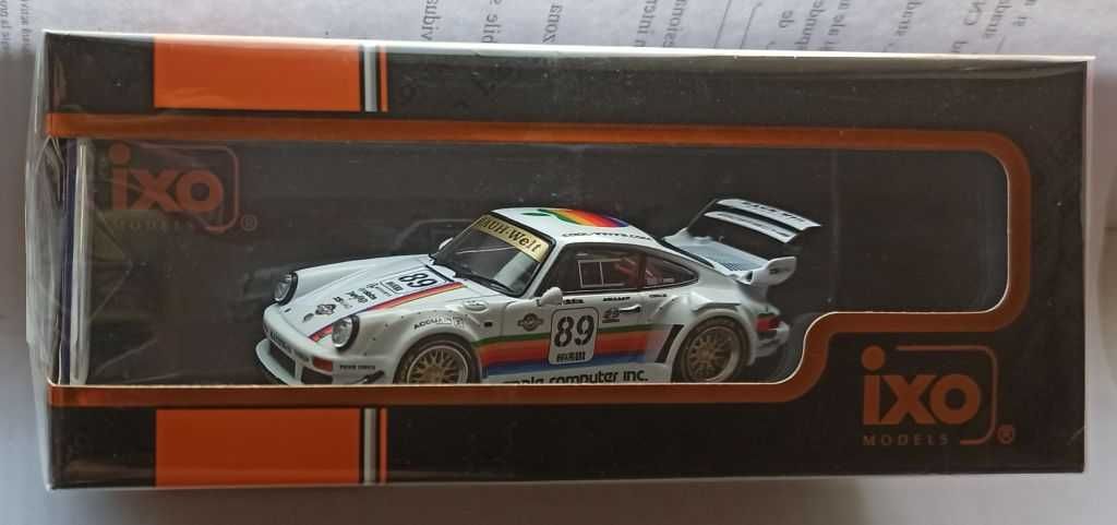 Macheta Porsche RWB 930 Apple Computer - IXO Premium 1/43