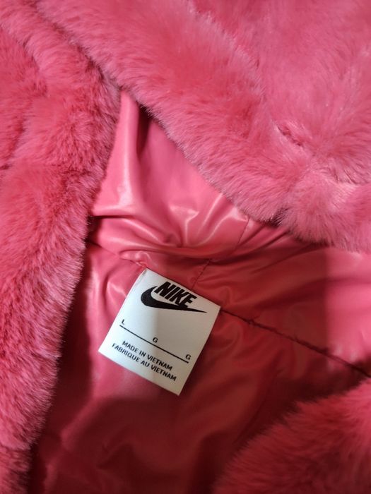 Geaca cu puf Nike Roz