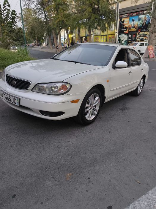 Nissan mahima a33