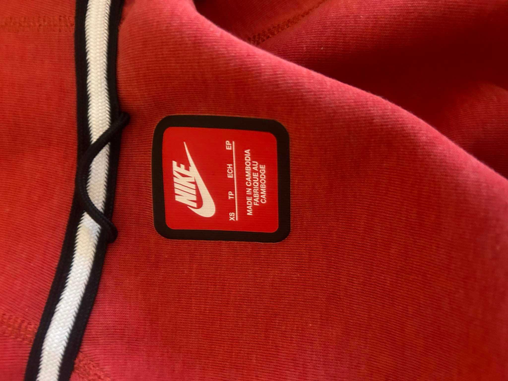 Nike Tech-xs размер