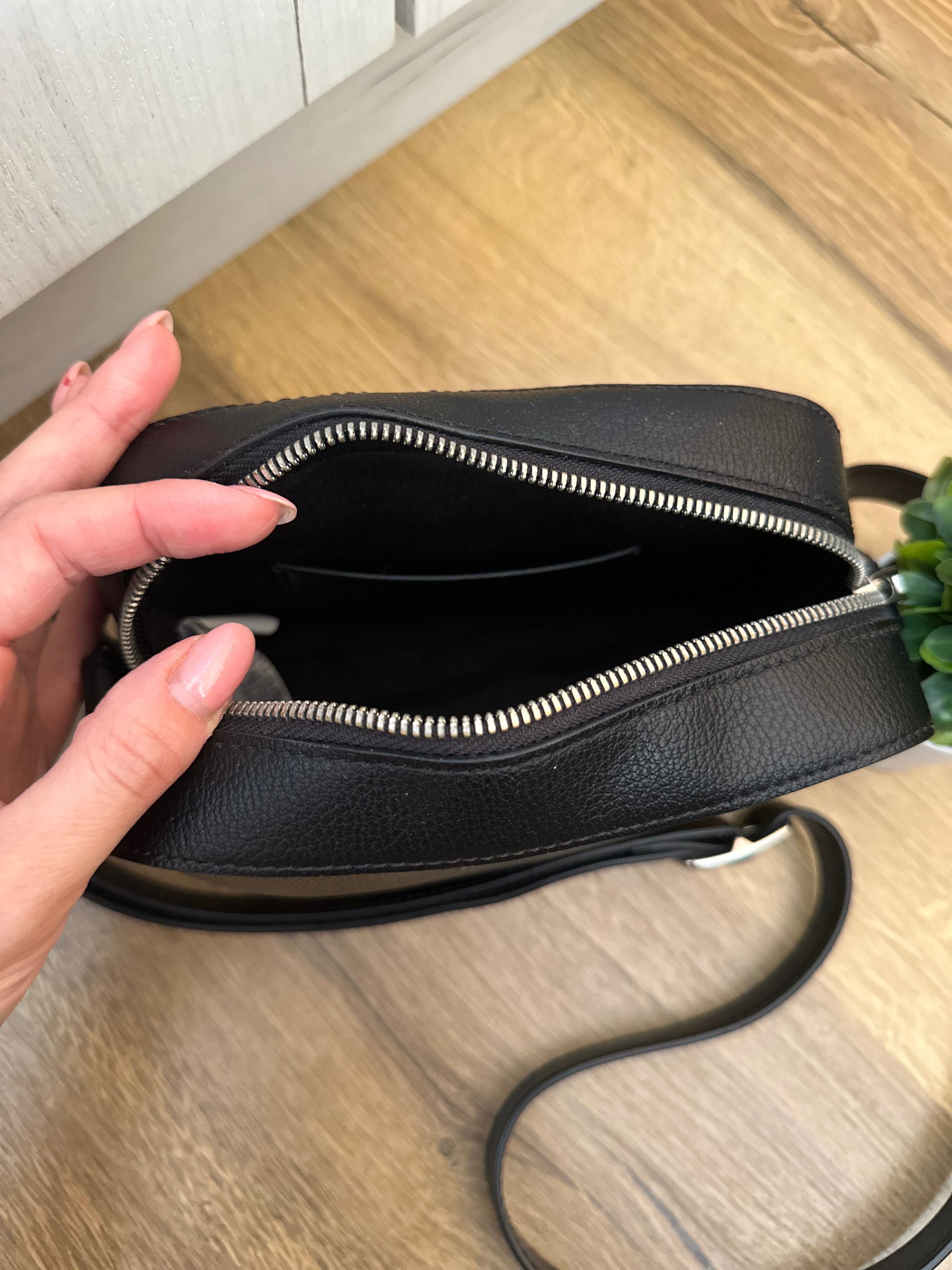 Calvin Klein дамска чанта