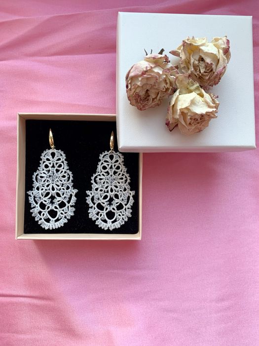 Продам серьги свадебные