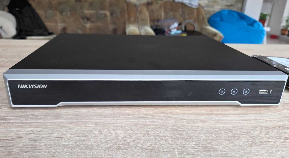 NVR Hikvision DS-7608NI-K2/8P, 8 canale/camere , UltraHD 4K, PoE
