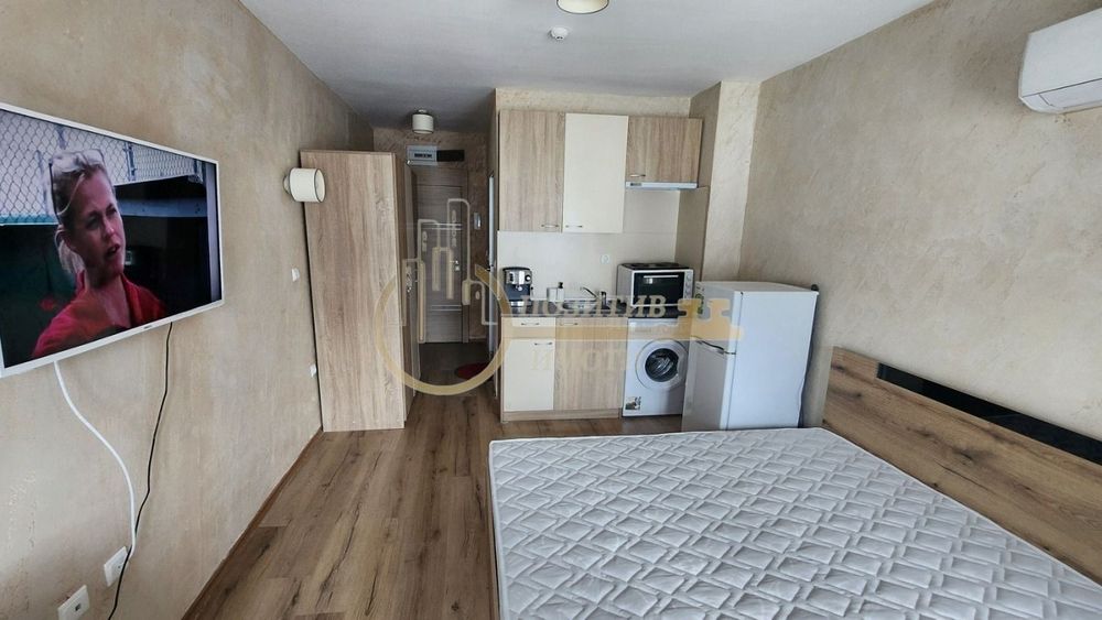 Дава се под наем Едностаен апартамент в София, Студентски град - 35 кв.м за 510 € - Снимка #1