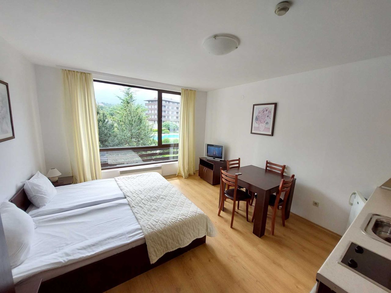 Продава се Едностаен апартамент в Разлог - 35 кв.м за 886 €/кв.м - Снимка #1