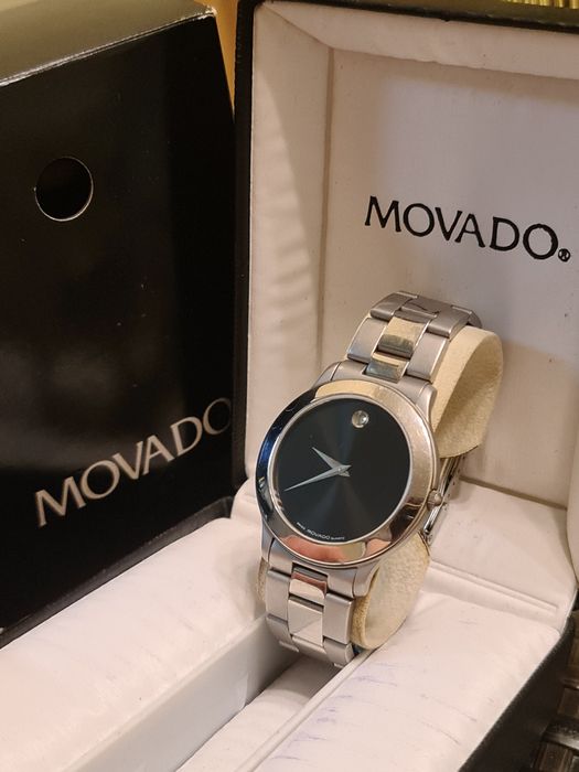 Швейцарские часы MOVADO оригинал мужские