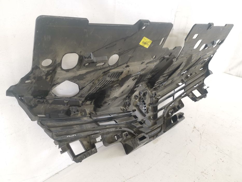 Радиаторна решетка Рено Клио 4 / Renault Clio 4 [фейслифт] Оригинална,