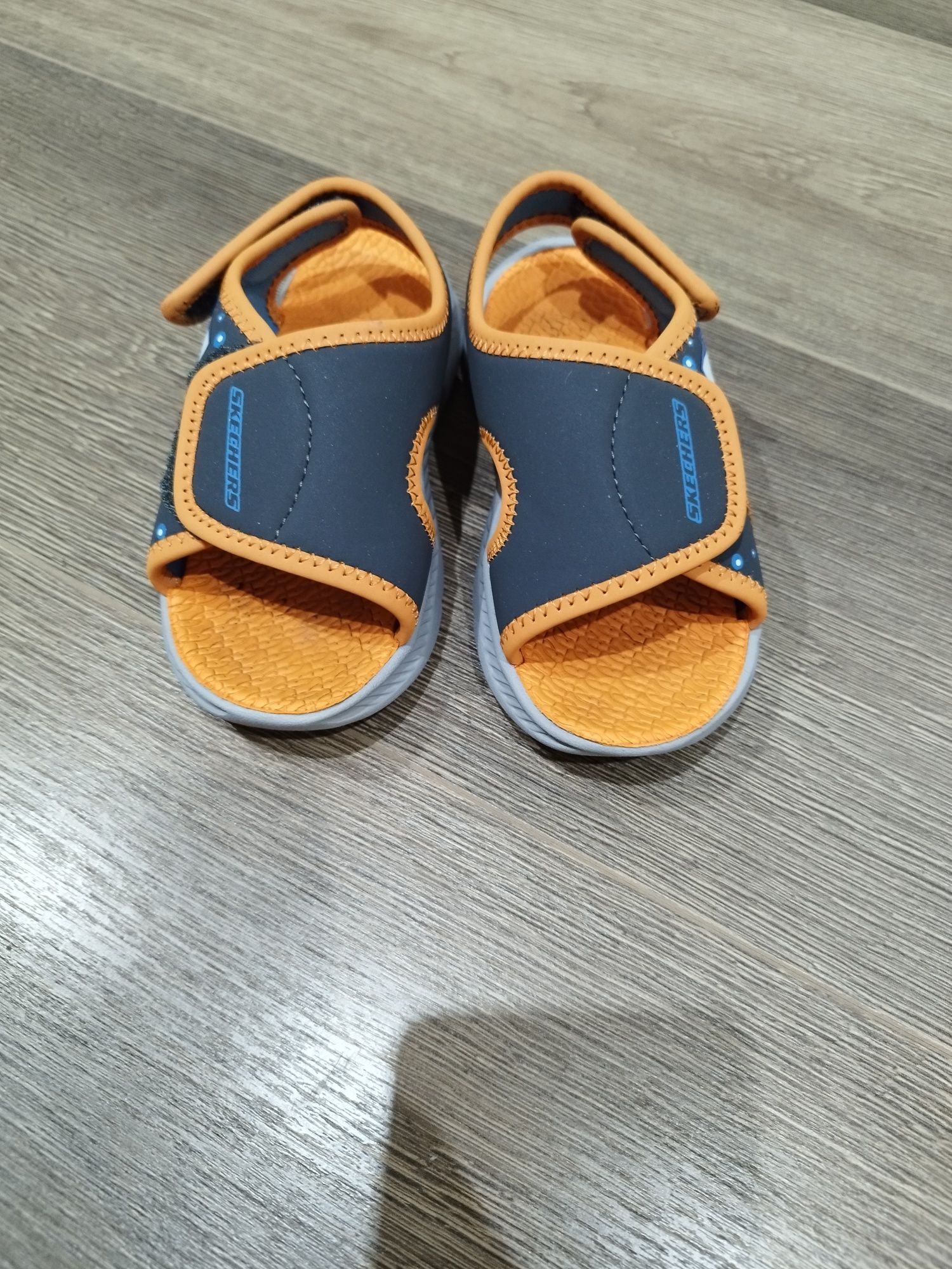 Sandale Skechers mărimea 25
