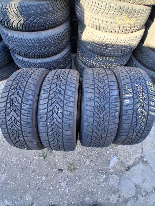205 45 17 DUNLOP 4броя зимни дот 2021г RUN FLAT