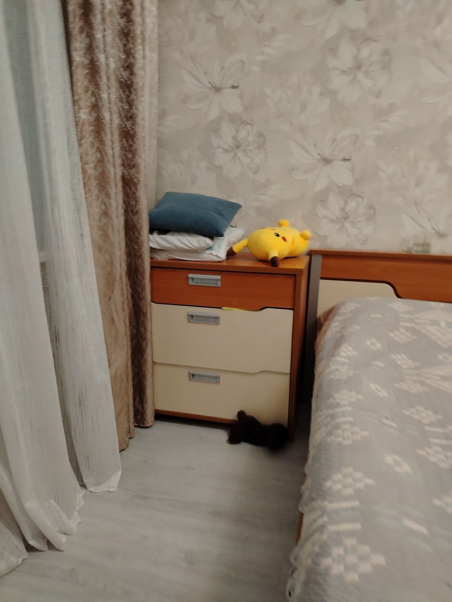 Продам  крепкую кровать