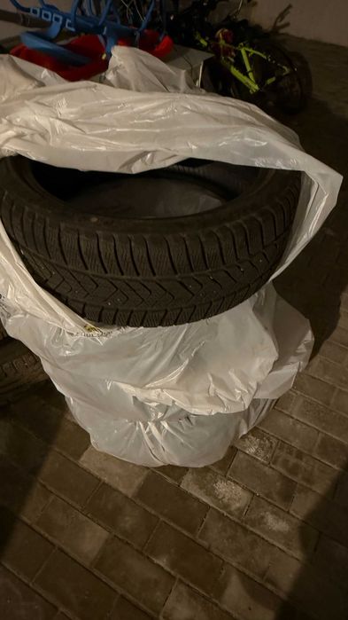 Anvelope iarna pirelli RUN FLAT BMW 225x40 R18