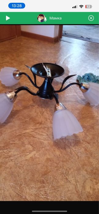 Продам люстру в хорошем состоянии