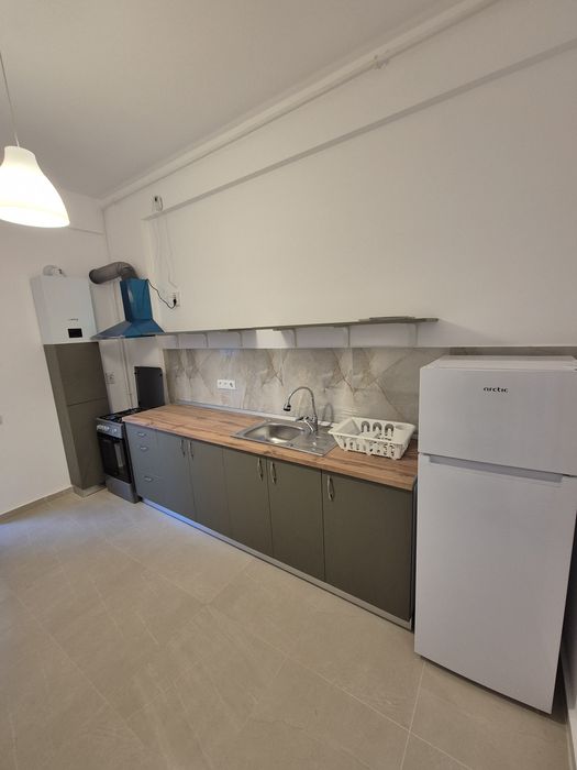 Inchiriez spațiu comercial 47 mp,zona MC Donald, Bragadiru.