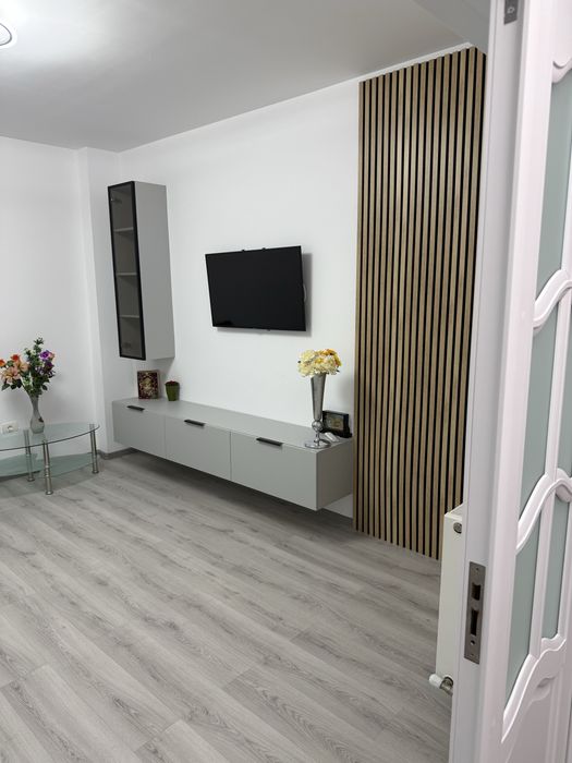 Inchiriez casa 2 camere Faleza Nord