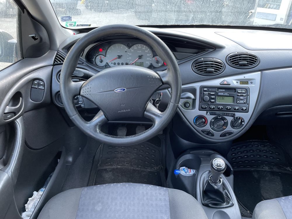 Ford Focus 1.6i 100кс 2002г На Части