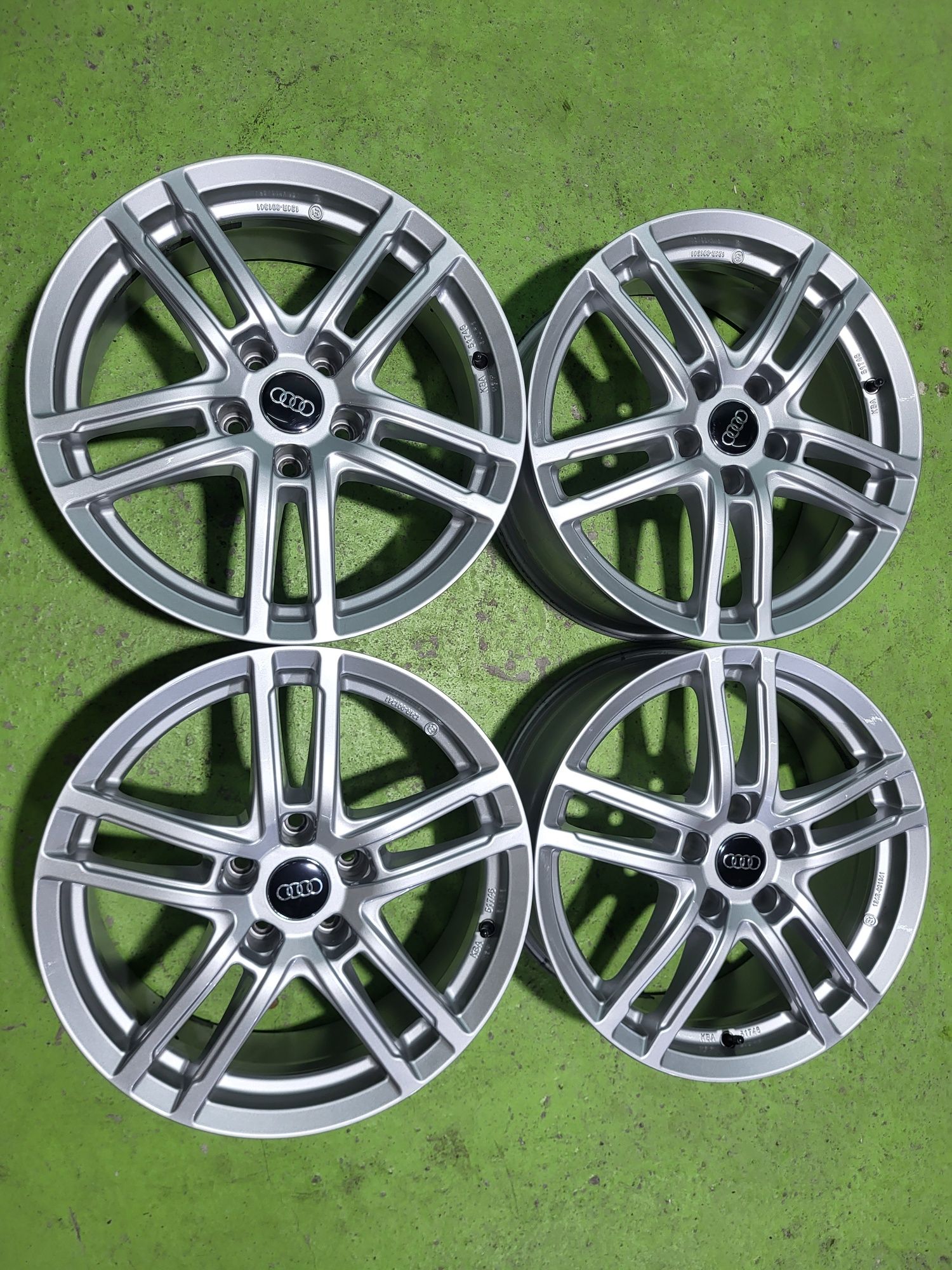 17 5x112 Audi A4 A6 A3 Vw Skoda 5х112