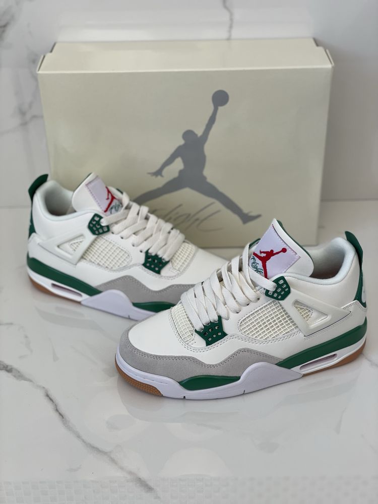 Air Jordan 4 Retro SB Pinne Green