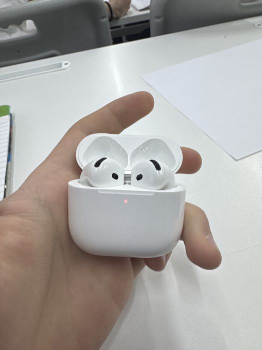 Airpods 4 оригинал